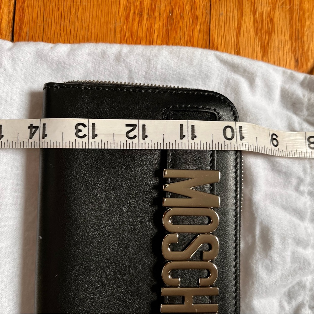 MOSCHINO black calf leather zipped wallet that could double as a clutch - Picture 7 of 11